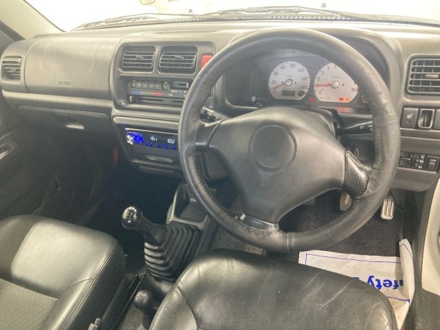 Suzuki JIMNY 2004 7942782-3