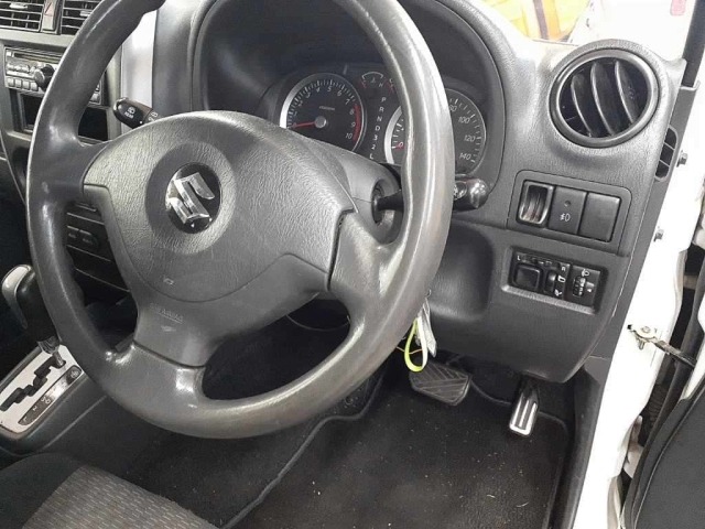 Suzuki JIMNY 2009 7942898-9