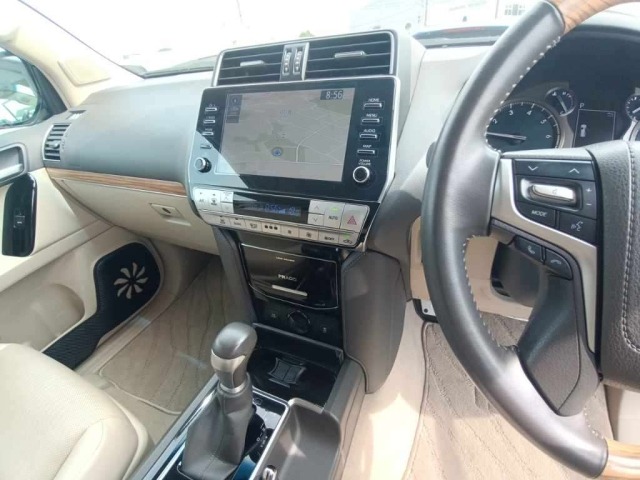 Toyota LAND CRUISER PRADO 2022 7928675-11