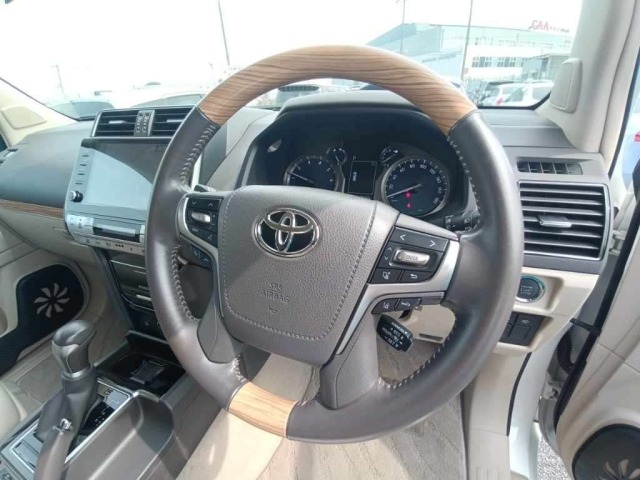 Toyota LAND CRUISER PRADO 2022 7928675-9