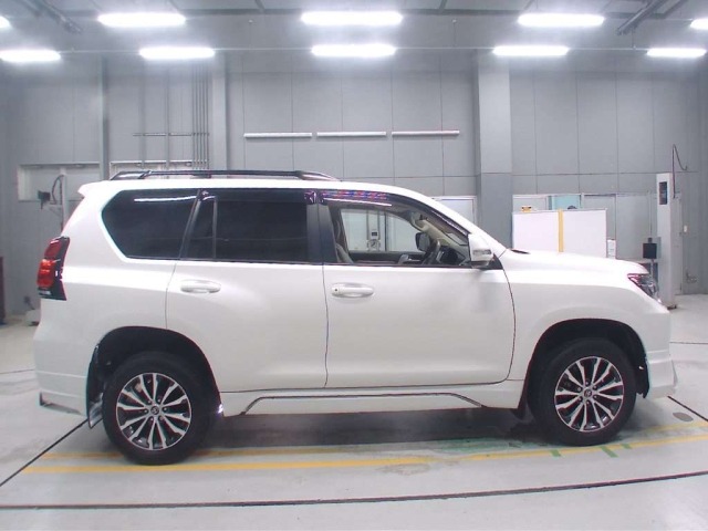 Toyota LAND CRUISER PRADO 2021 7928680-3