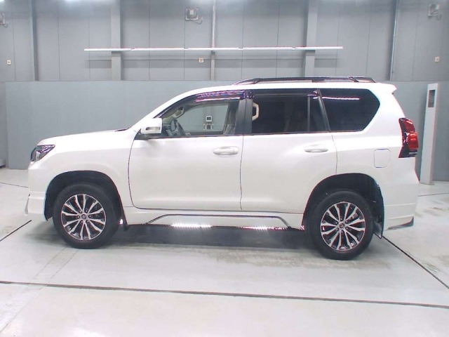 Toyota LAND CRUISER PRADO 2021 7928680-4