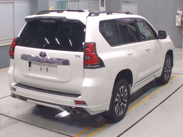 Toyota LAND CRUISER PRADO 2023 7928690-1