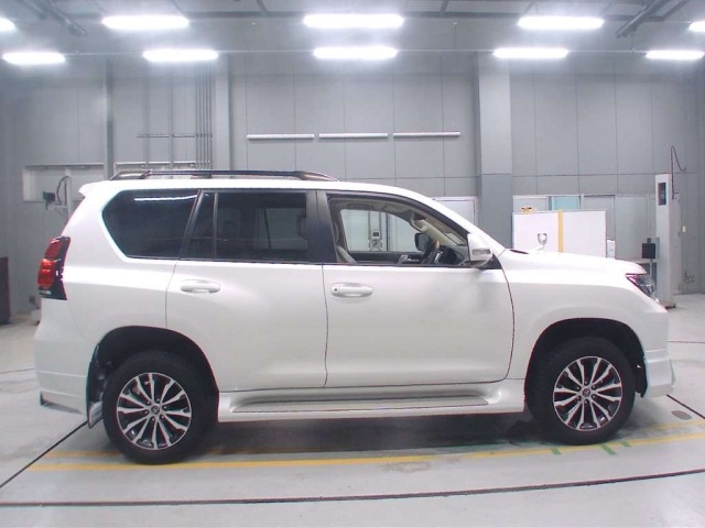 Toyota LAND CRUISER PRADO 2021 7928696-3