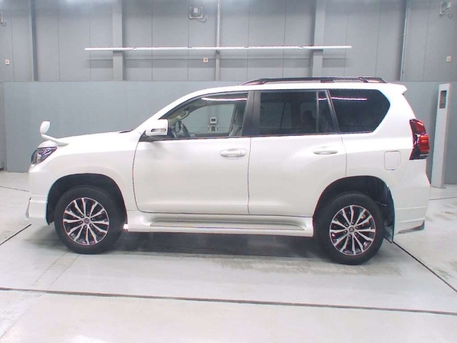 Toyota LAND CRUISER PRADO 2021 7928696-4