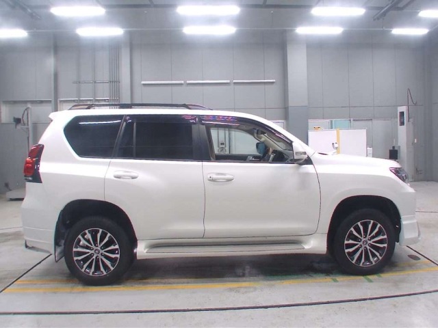 Toyota LAND CRUISER PRADO 2021 7928698-3