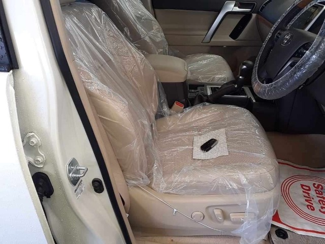 Toyota LAND CRUISER PRADO 2021 7928698-8