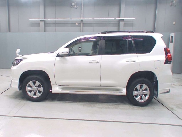 Toyota LAND CRUISER PRADO 2021 7928713-4