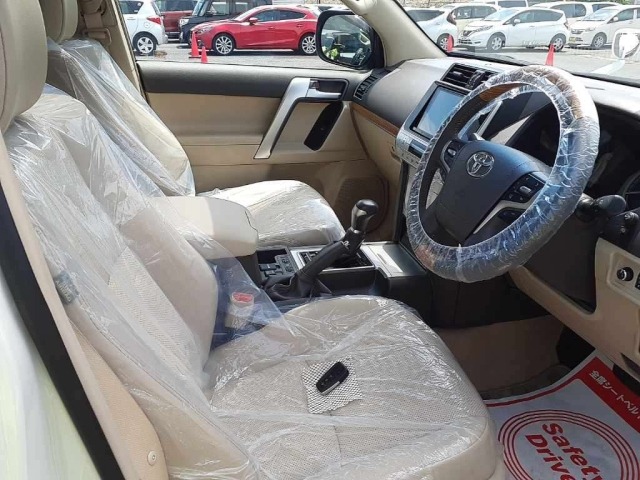 Toyota LAND CRUISER PRADO 2021 7928713-8