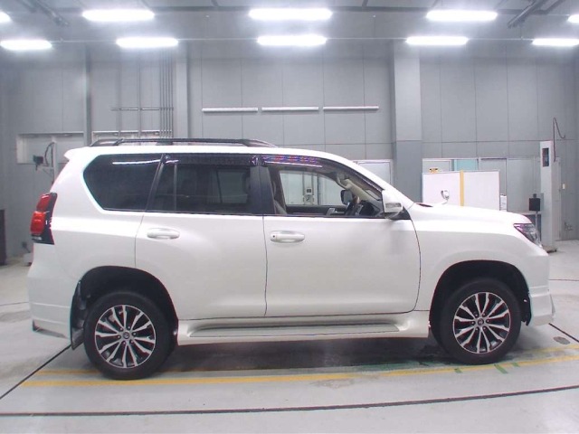 Toyota LAND CRUISER PRADO 2021 7928716-3