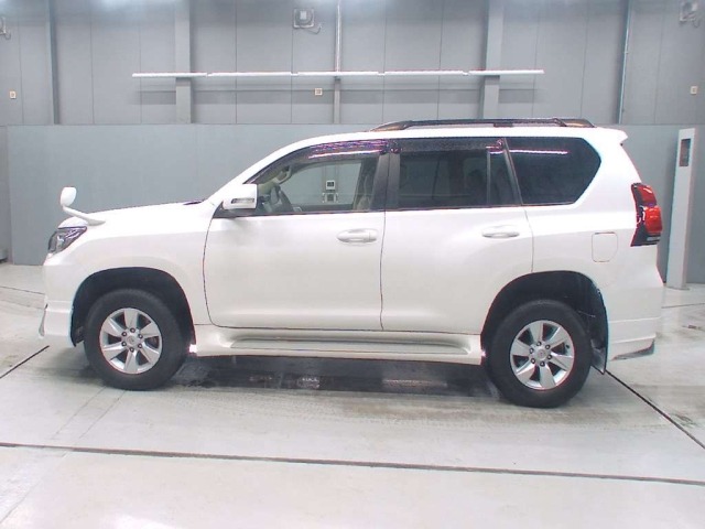 Toyota LAND CRUISER PRADO 2021 7928725-4