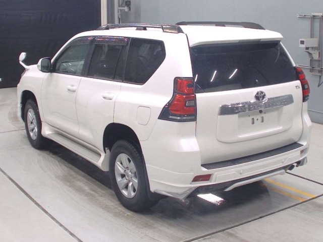 Toyota LAND CRUISER PRADO 2021 7928725-6