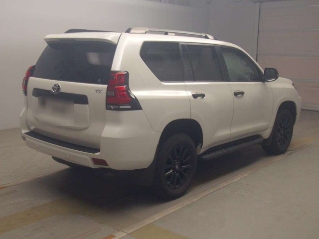 Toyota LAND CRUISER PRADO 2023 7928727-1