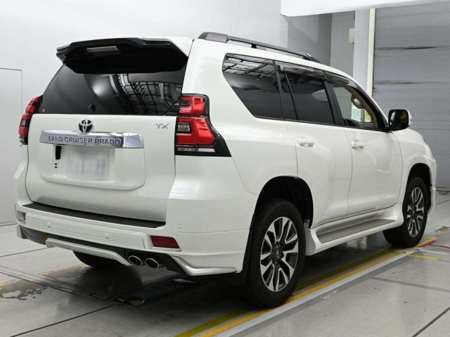 Toyota LAND CRUISER PRADO 2023 7928819-1