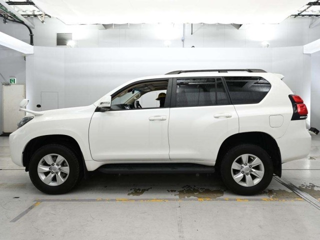 Toyota LAND CRUISER PRADO 2022 7928820-4