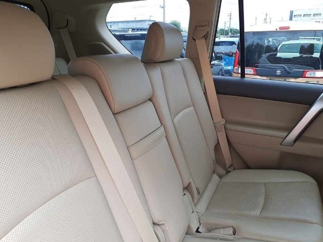 Toyota LAND CRUISER PRADO 2022 7928823-11