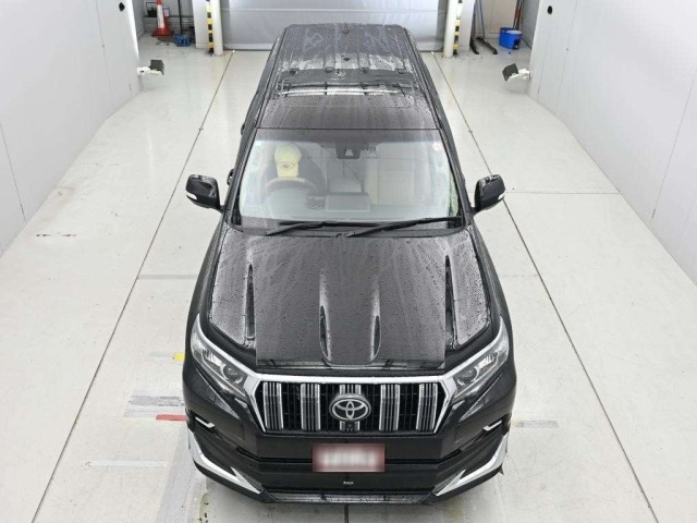 Toyota LAND CRUISER PRADO 2023 7928828-7