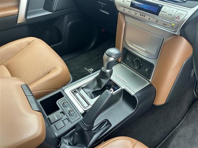 Toyota LAND CRUISER PRADO 2022 7929327-22