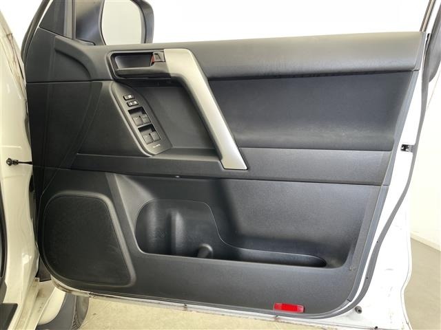 Toyota LAND CRUISER PRADO 2019 7929401-4