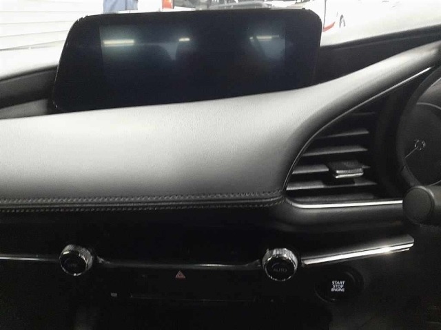 Mazda MAZDA3 2022 7945264-12