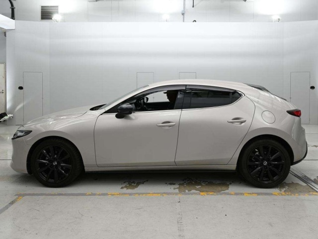 Mazda MAZDA3 2022 7945280-4