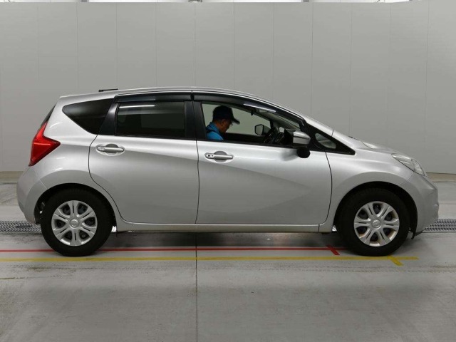 Nissan NOTE 2016 7934031-3
