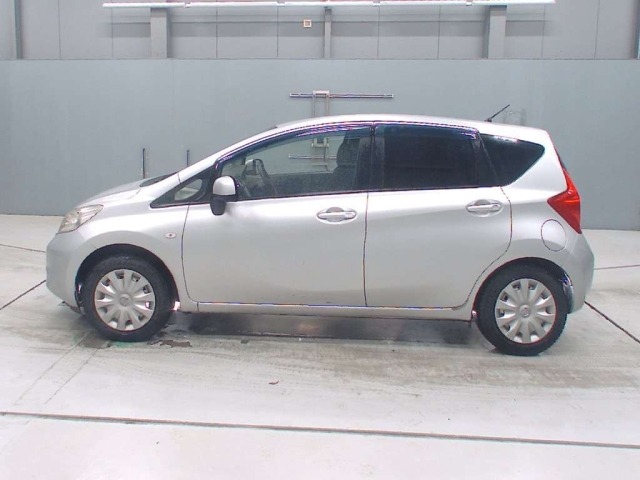 Nissan NOTE 2013 7934050-4