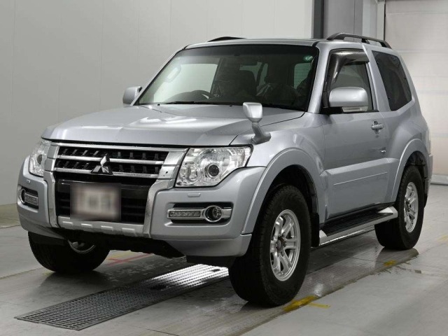 Mitsubishi PAJERO 2017 7933301-0