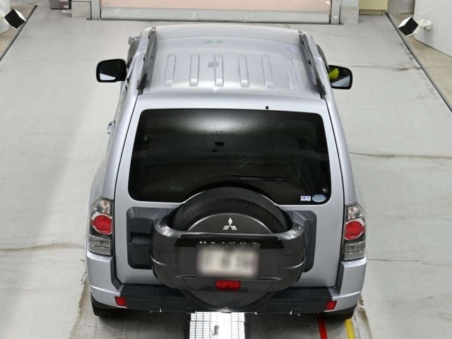Mitsubishi PAJERO 2017 7933301-8