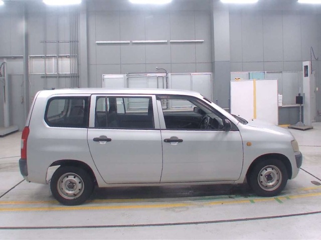 Toyota PROBOX VAN 2004 7941984-3