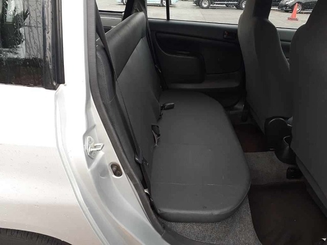 Toyota PROBOX VAN 2004 7941984-9