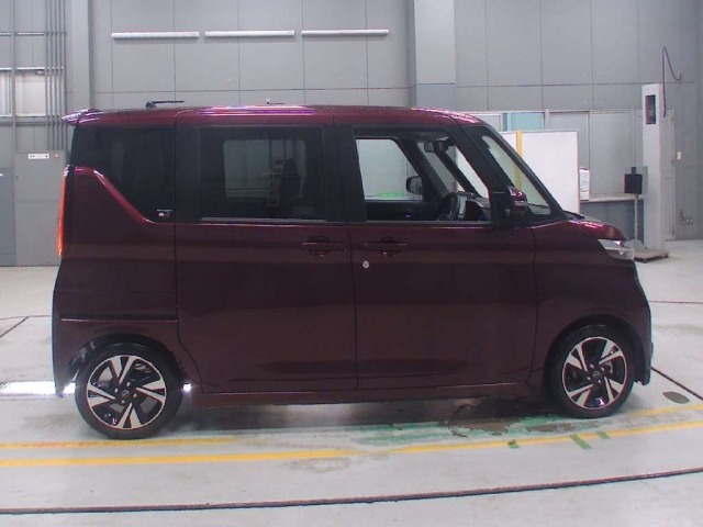Nissan ROOX 2024 7943723-3