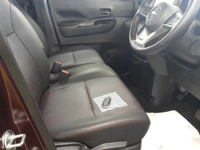 Nissan ROOX 2024 7943723-8