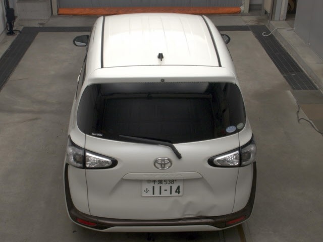 Toyota SIENTA 2016 7945105-7