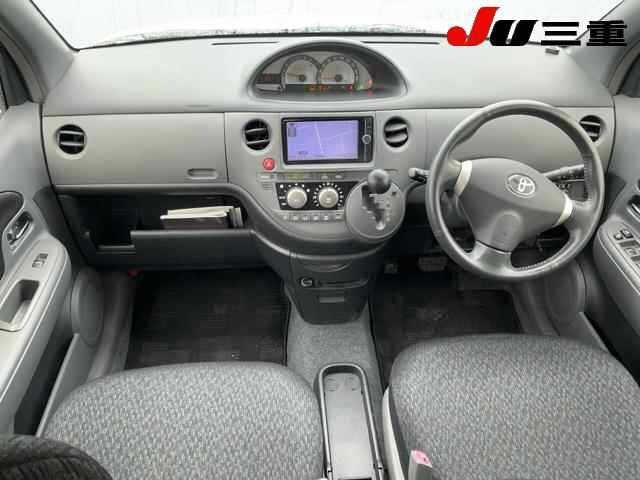 Toyota SIENTA 2013 7945111-8