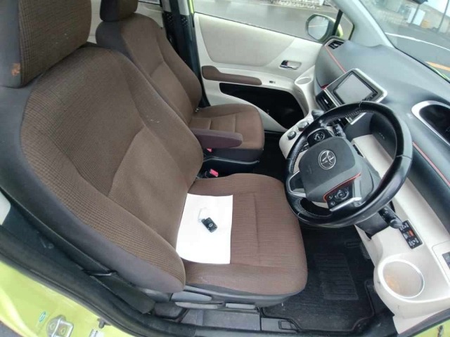 Toyota SIENTA 2016 7945112-10