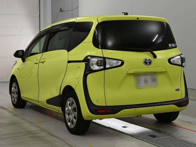 Toyota SIENTA 2016 7945112-6