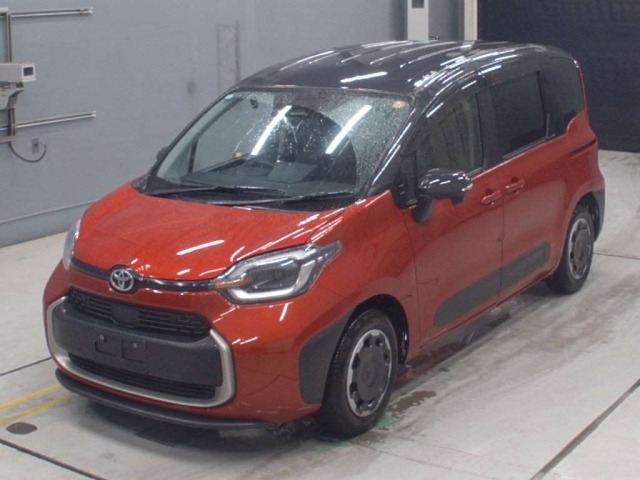 Toyota SIENTA 2022 7945115-0