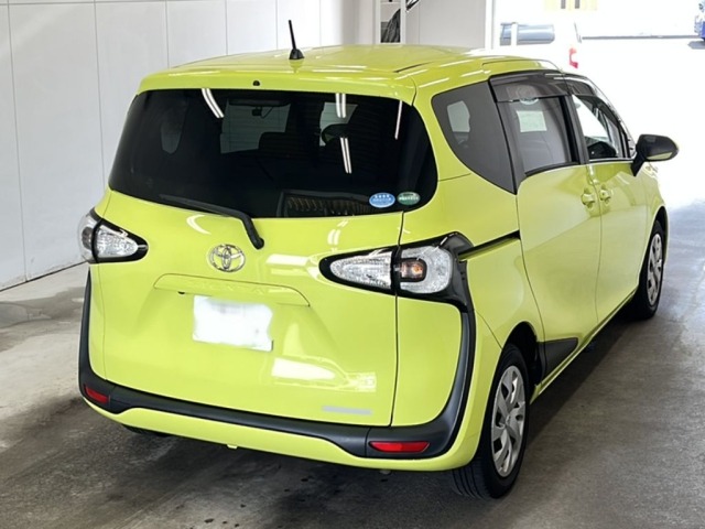 Toyota SIENTA 2016 7945120-1
