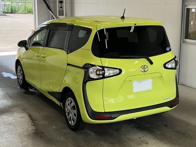 Toyota SIENTA 2016 7945120-5