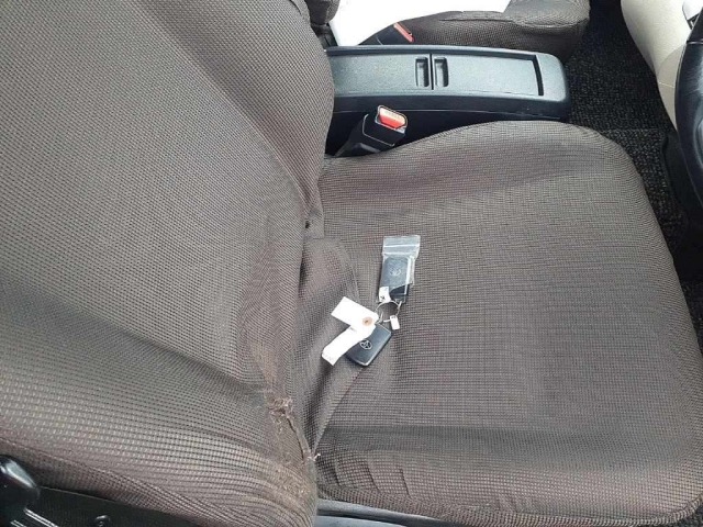 Toyota SIENTA 2016 7945131-10