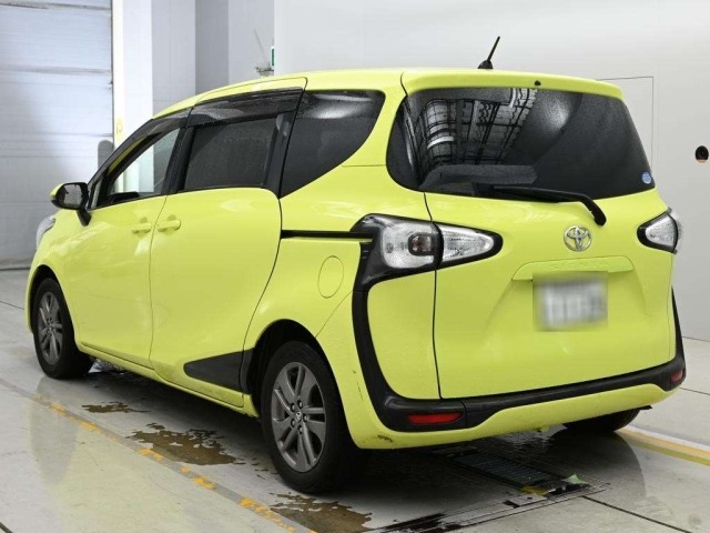 Toyota SIENTA 2016 7945131-6