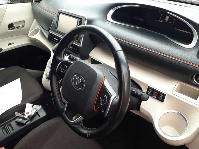 Toyota SIENTA 2016 7945131-9