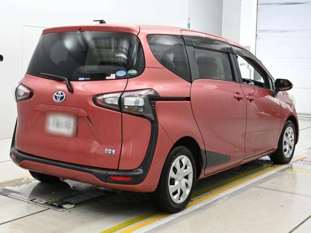 Toyota SIENTA 2016 7945132-1