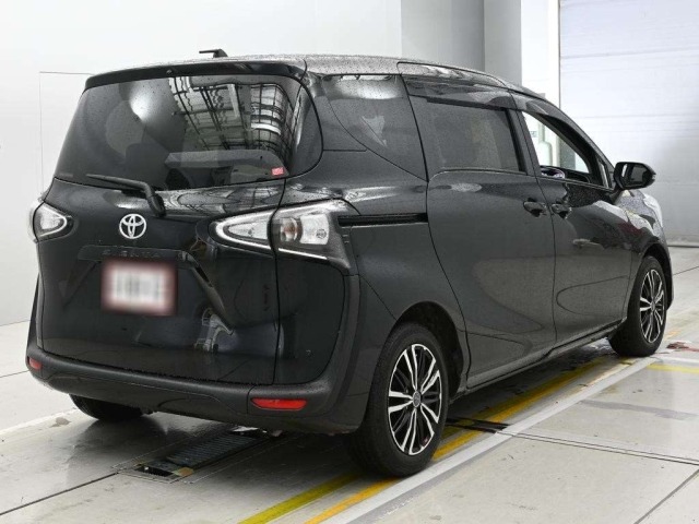 Toyota SIENTA 2022 7945135-1