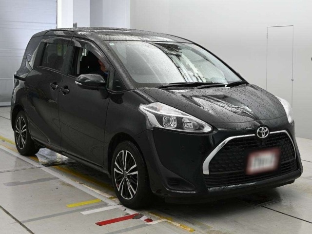 Toyota SIENTA 2022 7945135-5