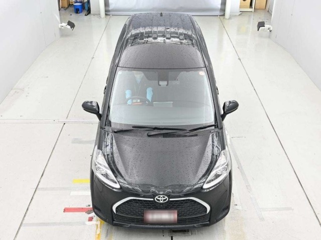 Toyota SIENTA 2022 7945135-7