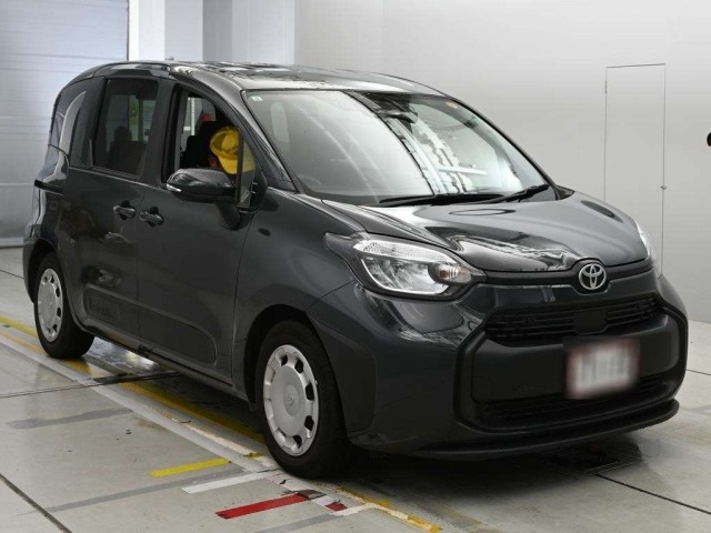 Toyota SIENTA 2023 7945137-5