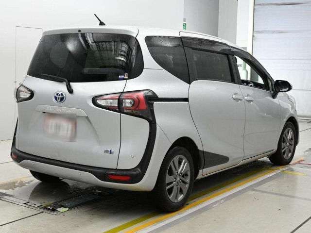 Toyota SIENTA 2021 7945139-1