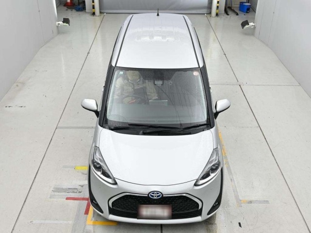 Toyota SIENTA 2021 7945139-7
